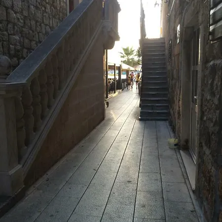 Vikendica Vacation In *